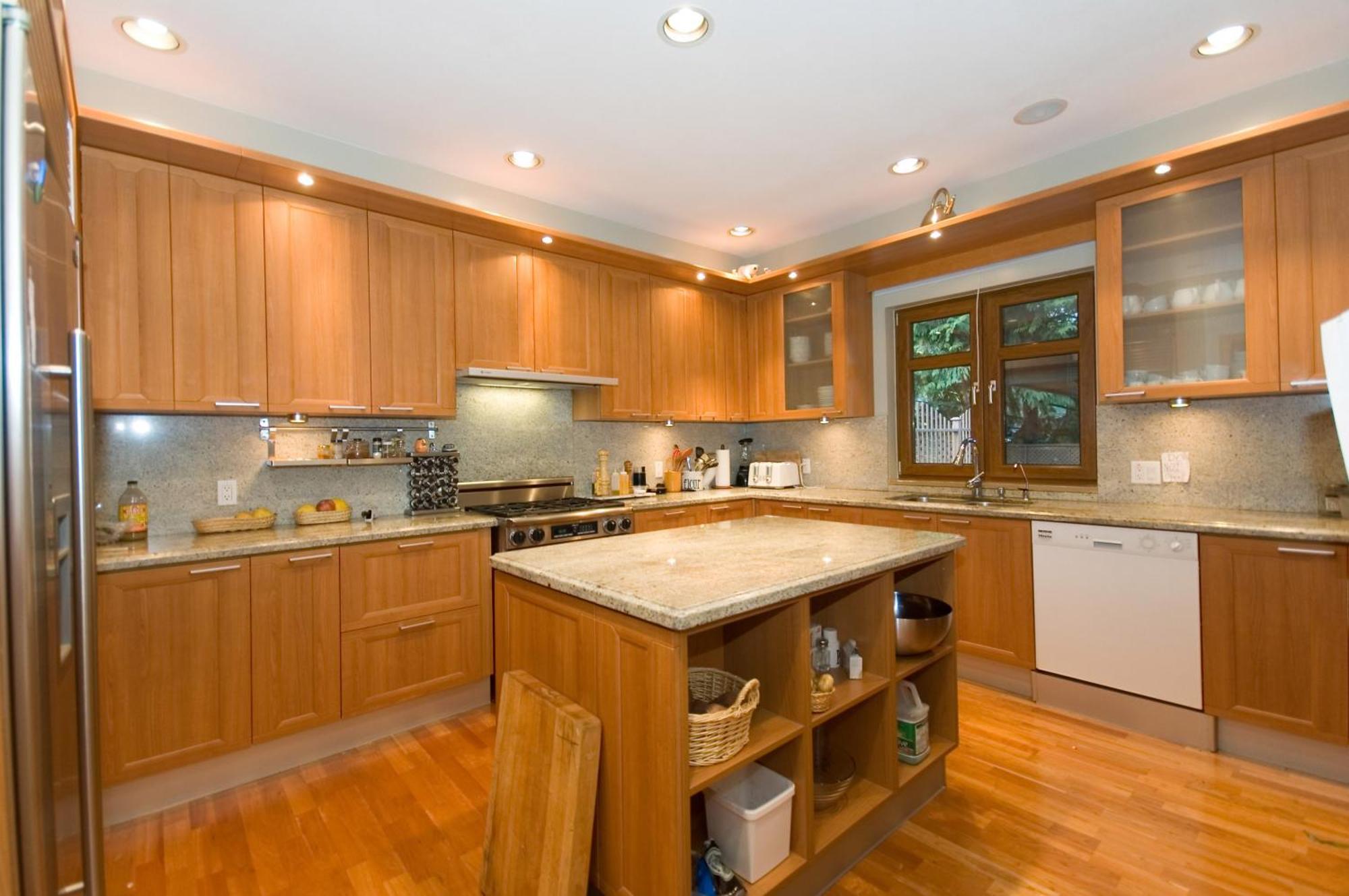 Whistler Alpine Chalet Retreat & Wellness Villa Екстериор снимка